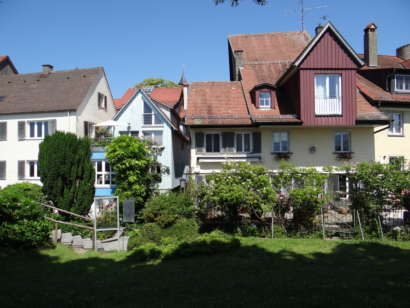 Photo 42